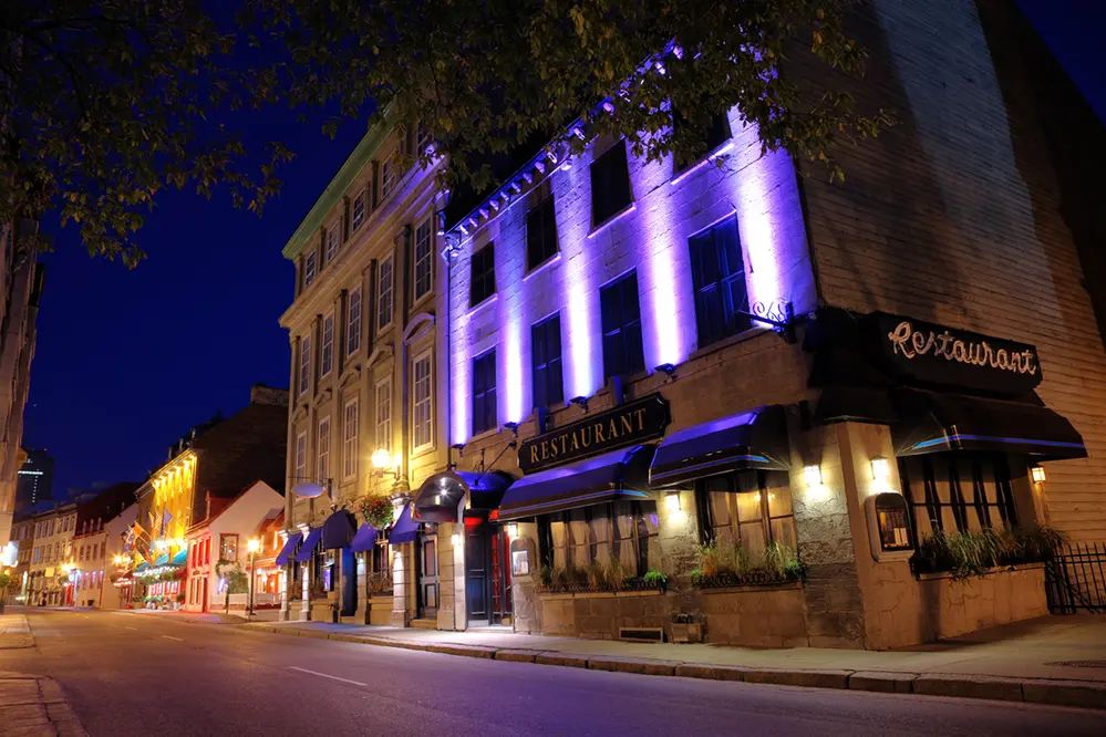 Facades Lighting for restaurant