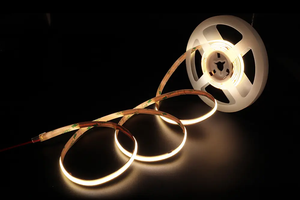 Free-cutting COB LED Strip UTFS-FC-COB528-12:2408(6)