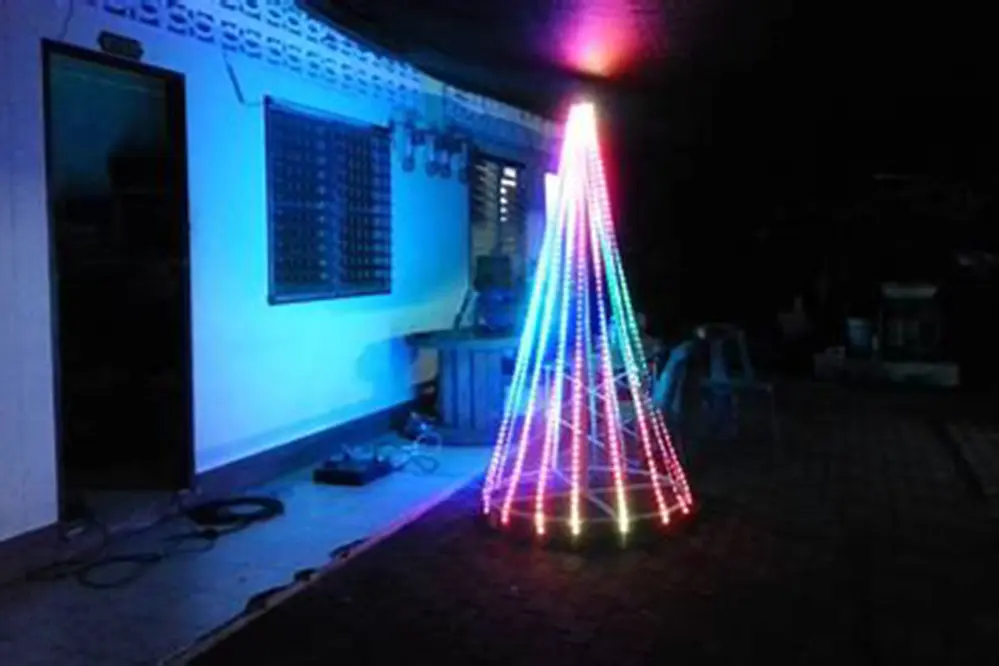 How to Use LED Strips for Christmas Trees