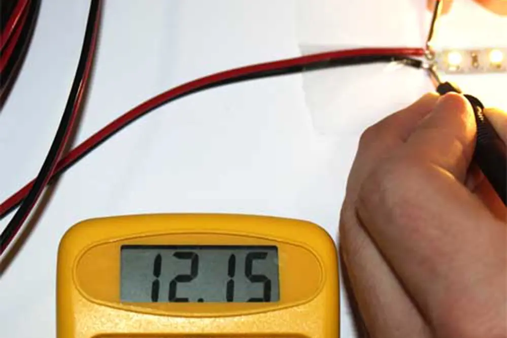 How to check LED strip voltage
