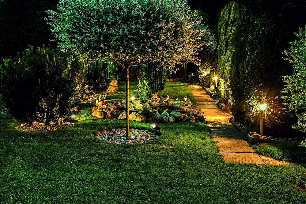 Opt for Adjustable Features for Garden Spike Lights