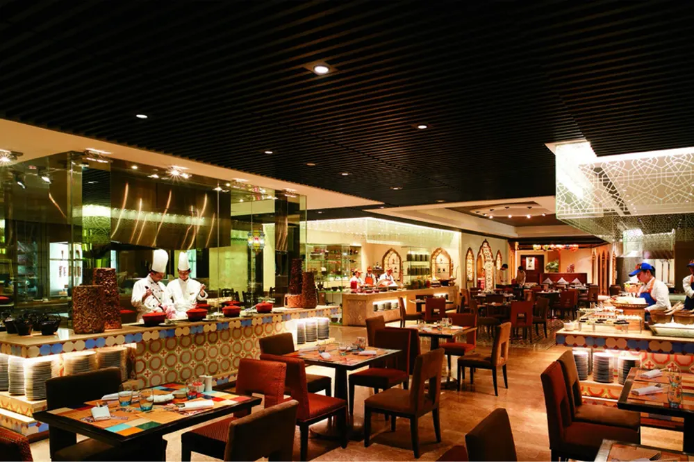 Service Areas for Better Customer Interaction for Restaurant Lighting